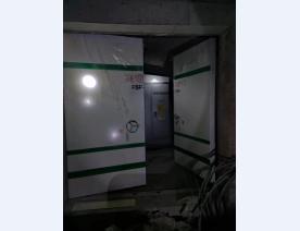 玻璃钢隧道防护门安装现场照片2